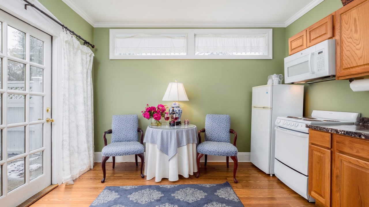 Photo of Others in Simsbury Center