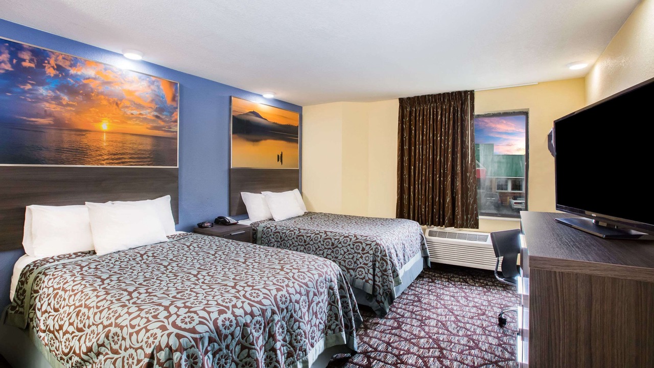 Photo of Bedroom in Blue Springs