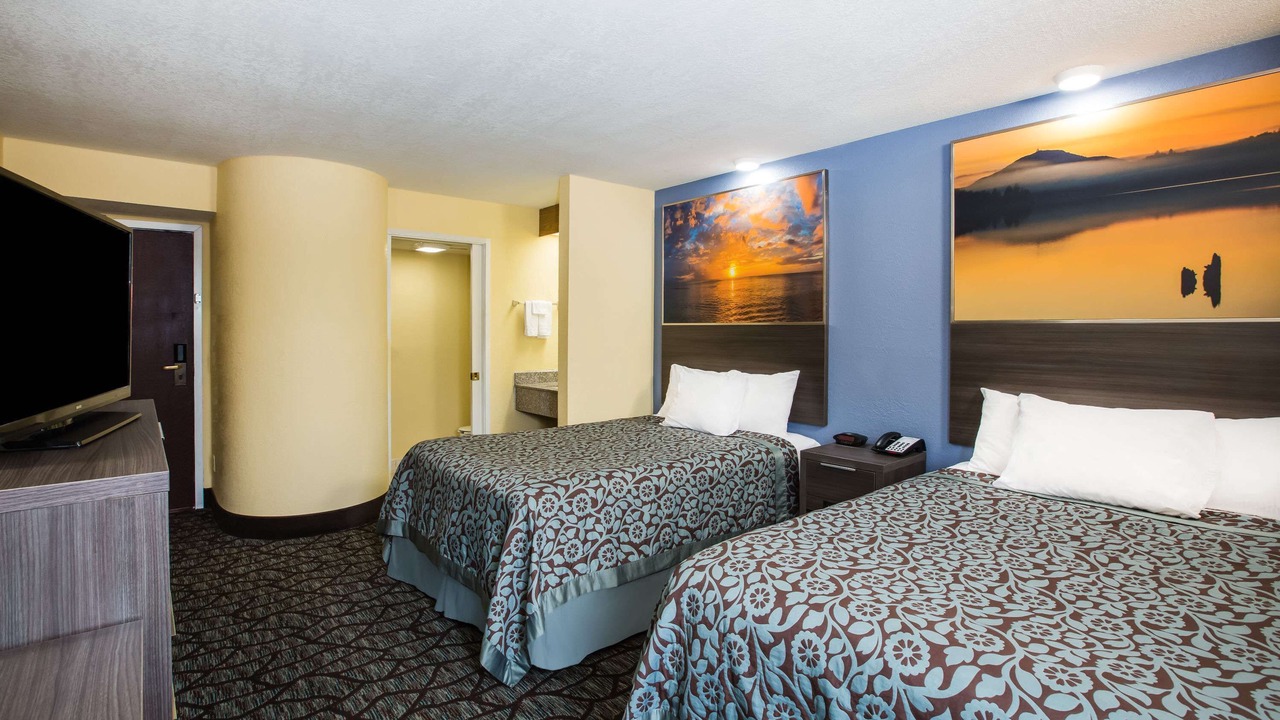 Photo of Bedroom in Blue Springs