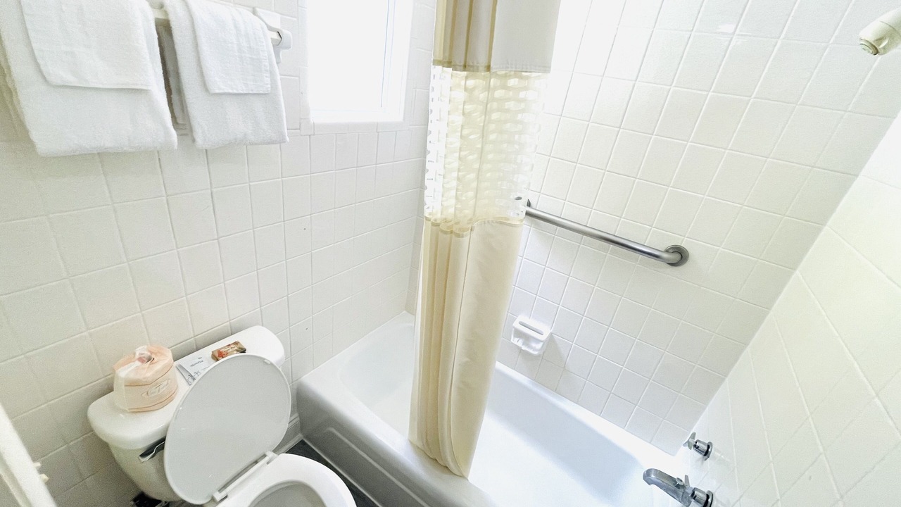 Photo of Bathroom in Perry