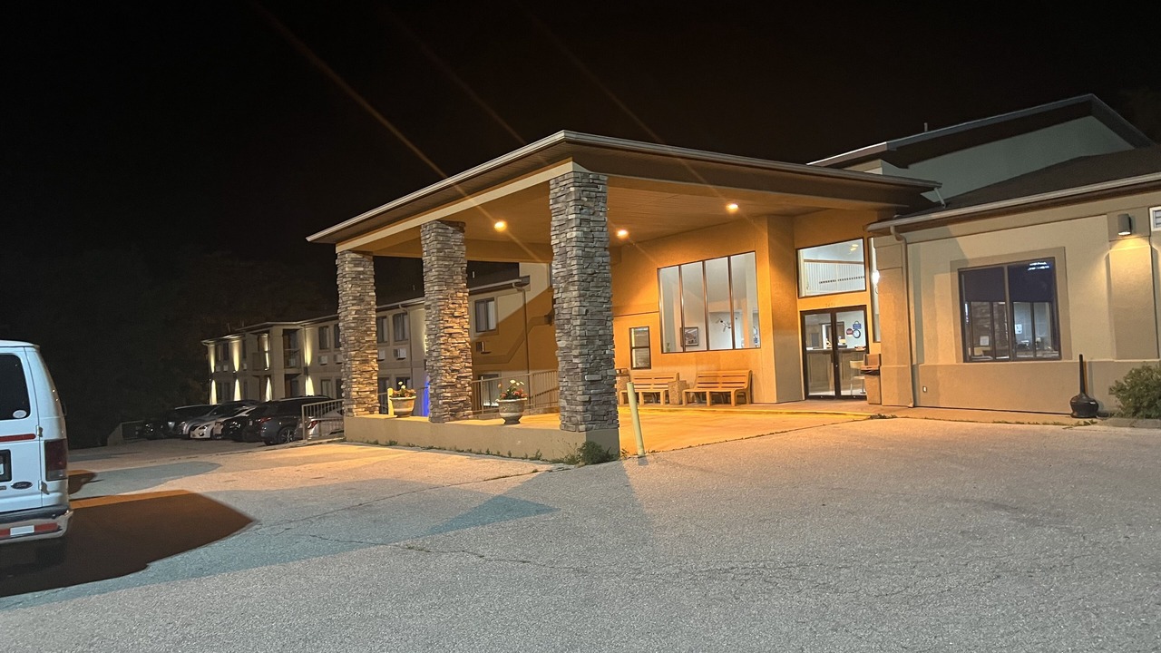 Photo of Buildings in Boonville