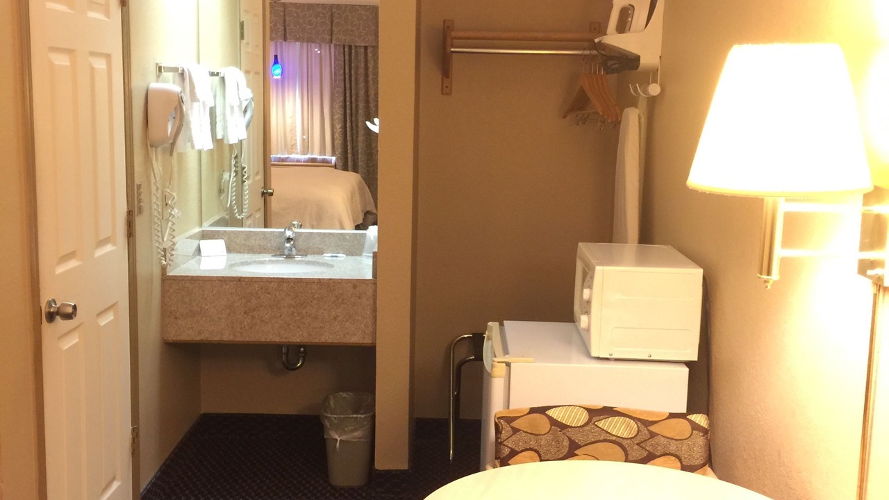 Photo of Bedroom in Garden City