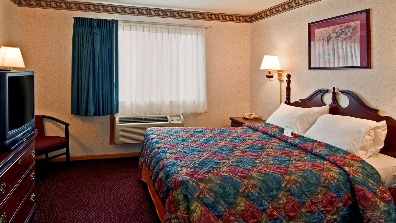 Photo of Bedroom in Waukegan