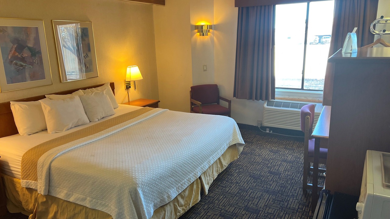 Photo of Bedroom in Liberal