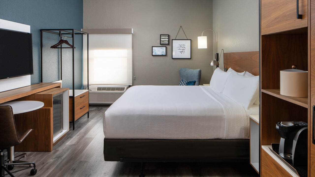 Photo of Bedroom in Alexandria