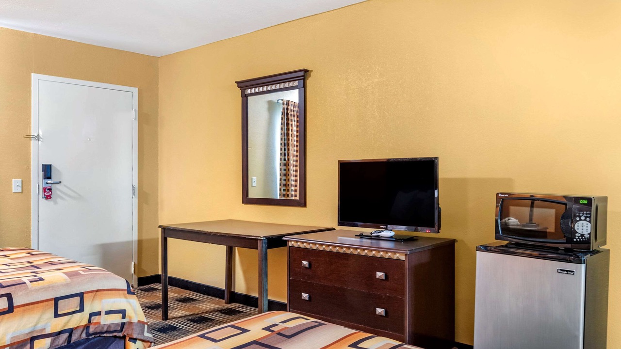 Photo of Others in Cuthbert