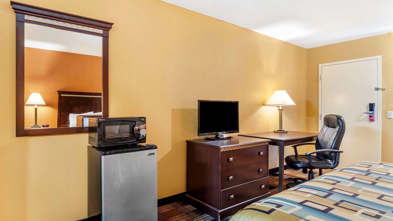 Photo of Others in Cuthbert