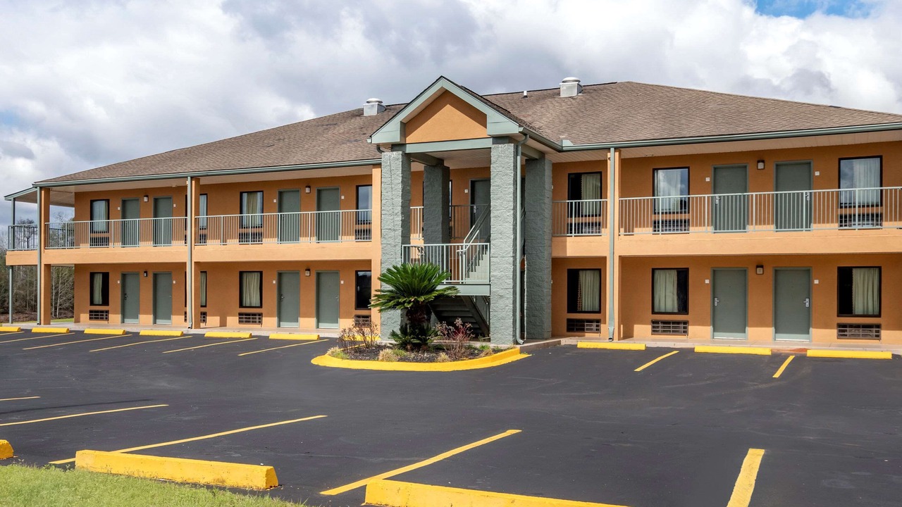 Photo of Outdoor in Cuthbert