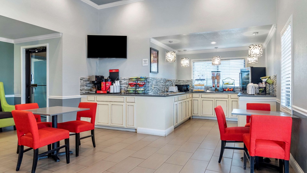 Photo of Others in Cuthbert