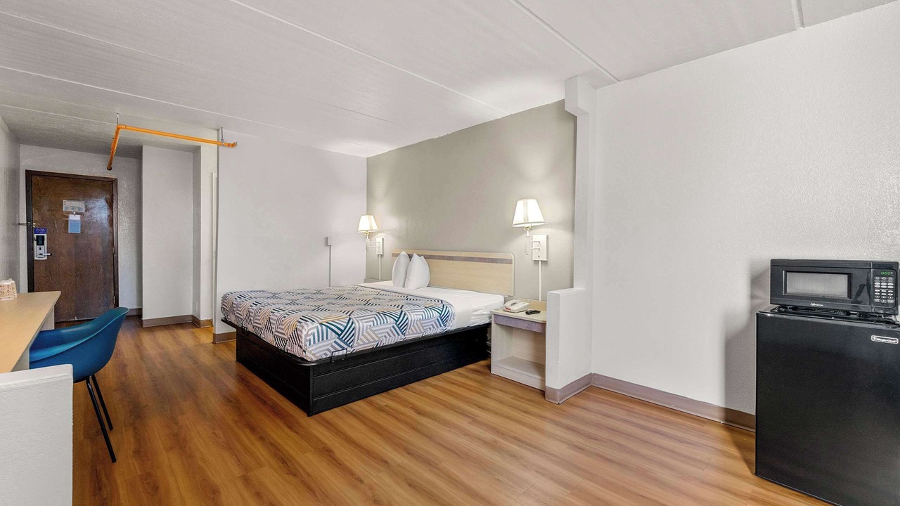 Photo of Others in Candler-McAfee