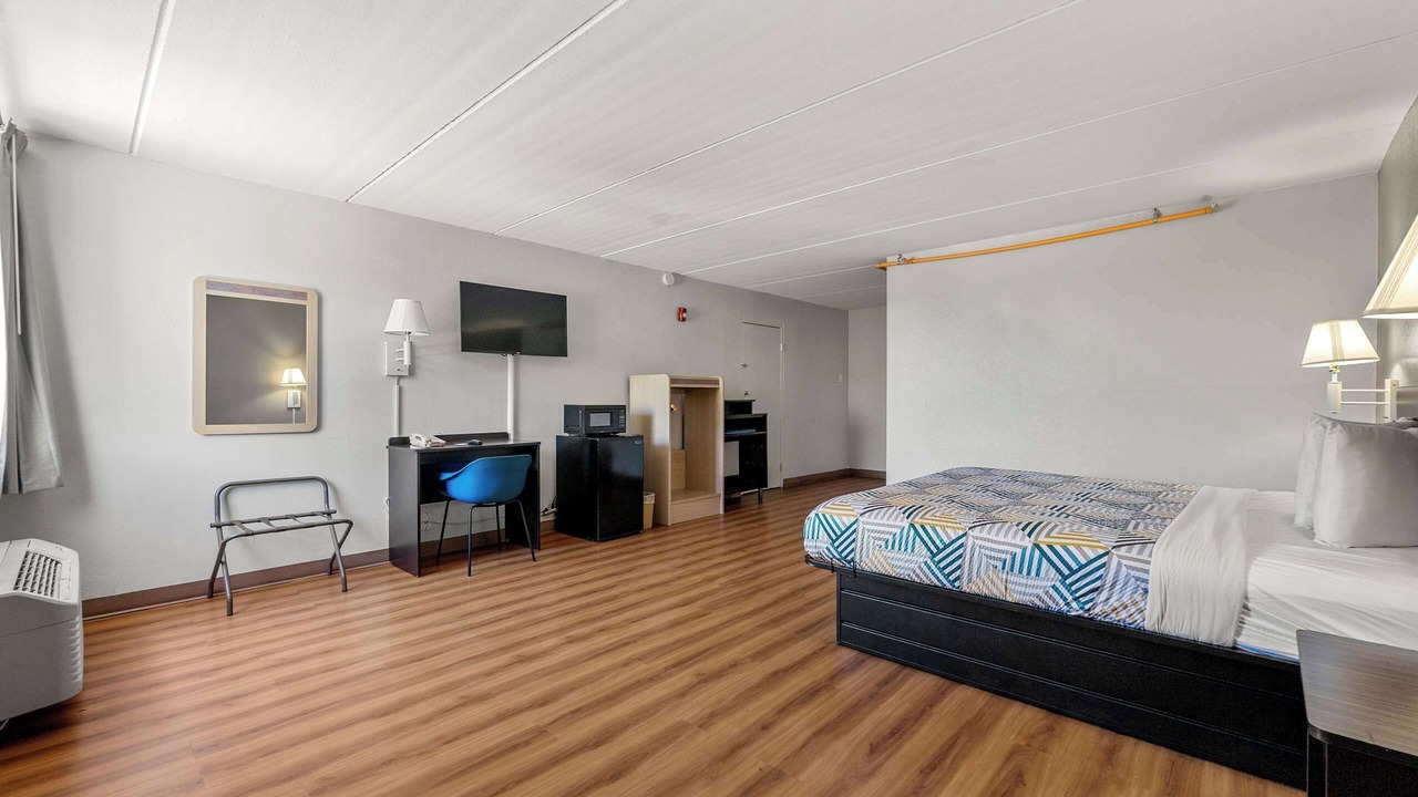 Photo of Others in Candler-McAfee