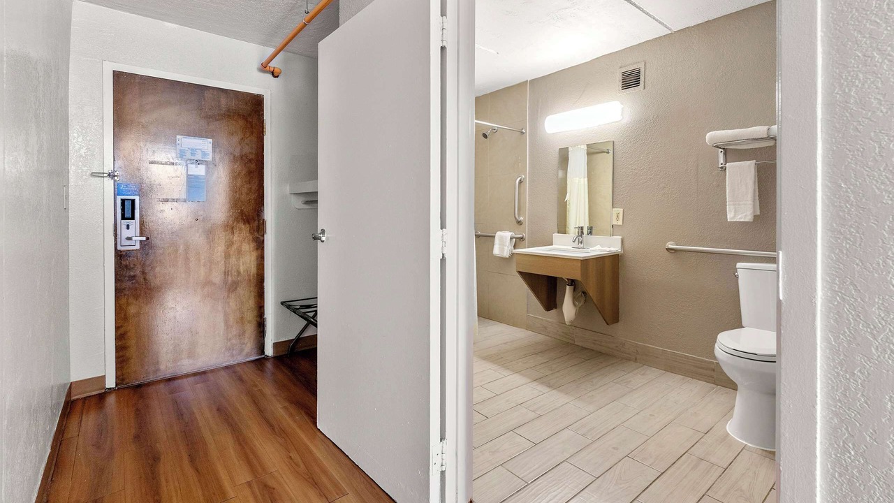 Photo of Bathroom in Candler-McAfee