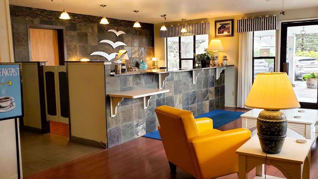 Photo of Others in Fort Bragg