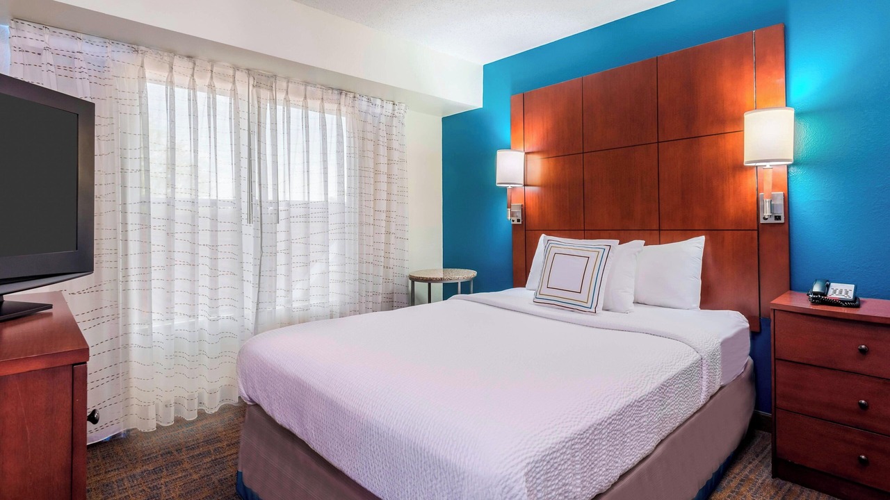 Photo of Bedroom in Macon