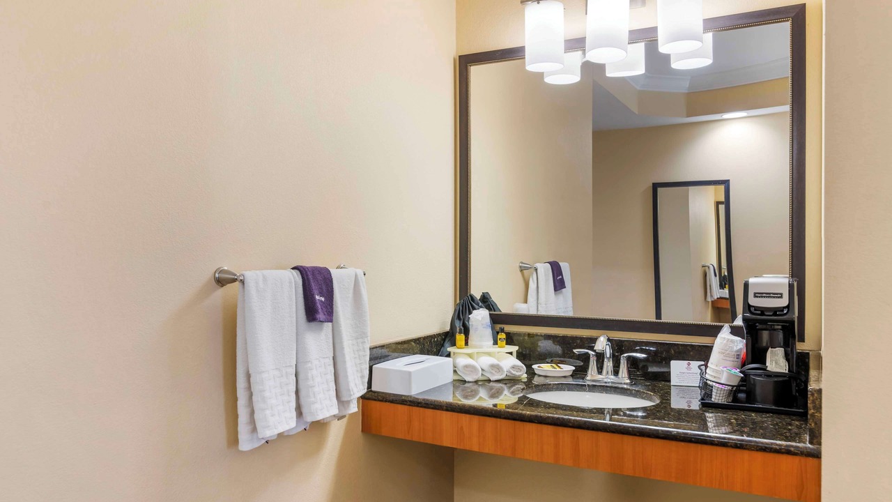 Photo of Others in Kingsland