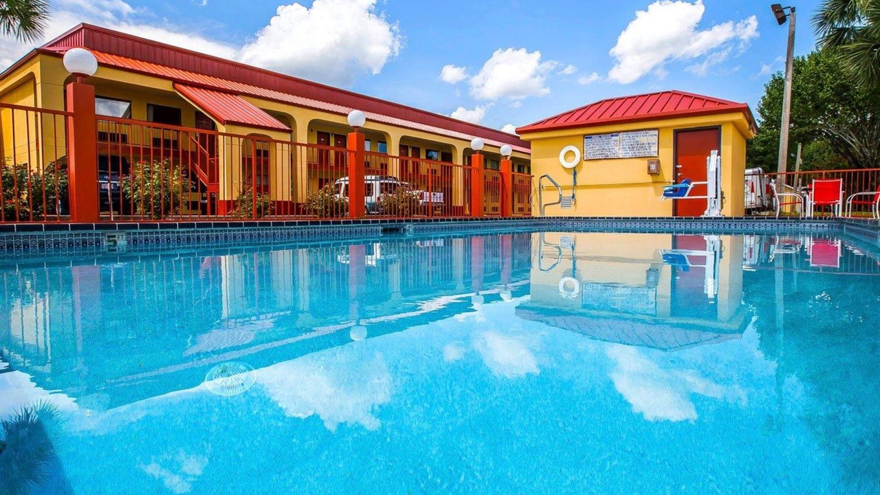 Photo of Outdoor in Kingsland