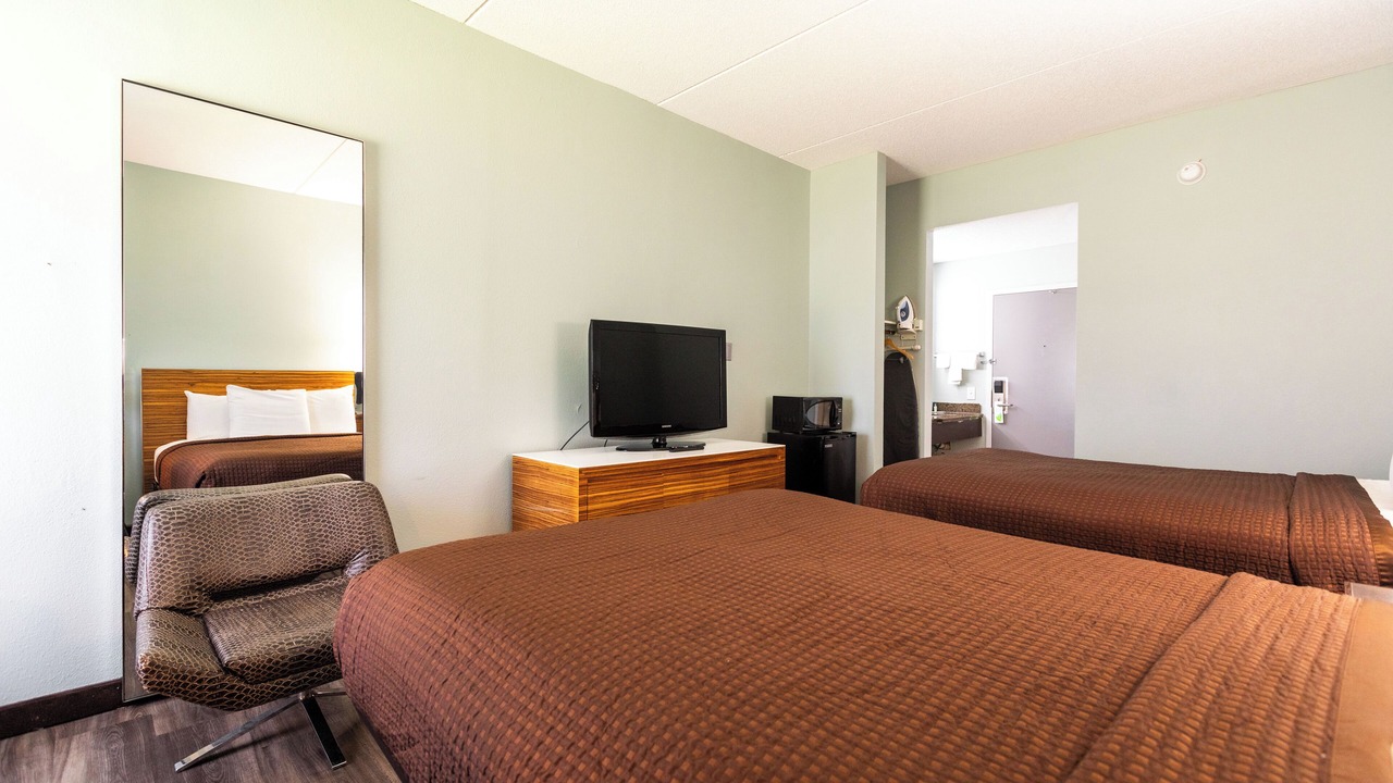 Photo of Bedroom in Creedmoor