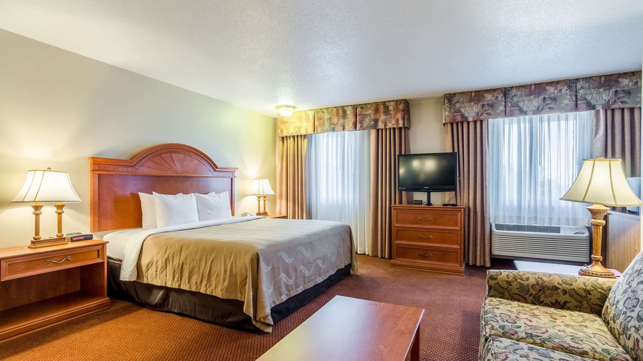 Photo of Bedroom in Alliance