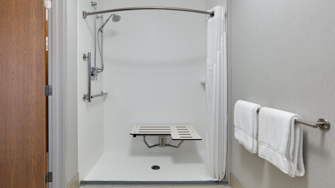 Photo of Bathroom in Scottsbluff