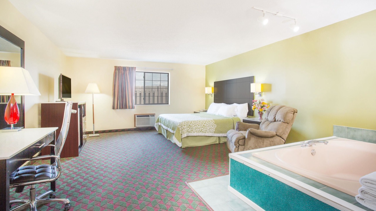 Photo of Livingroom in Lexington