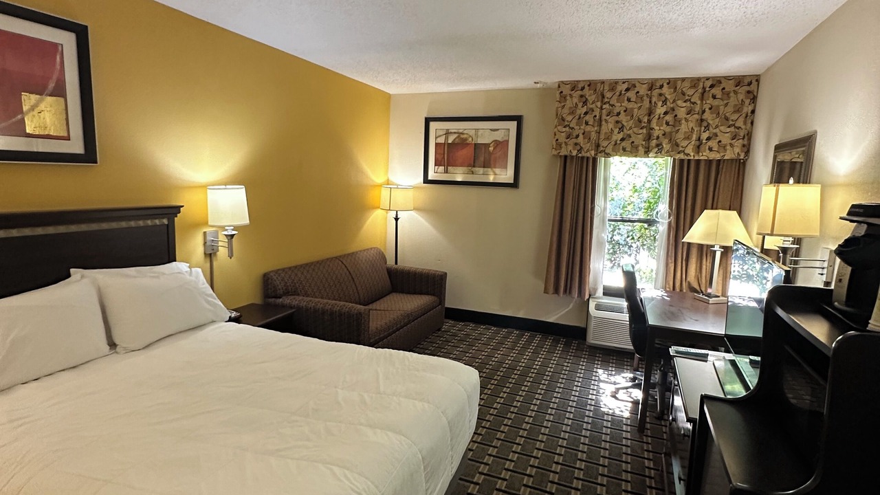 Photo of Bedroom in Lexington