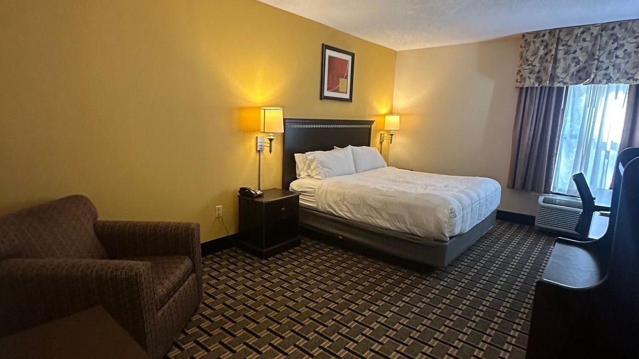 Photo of Bedroom in Lexington