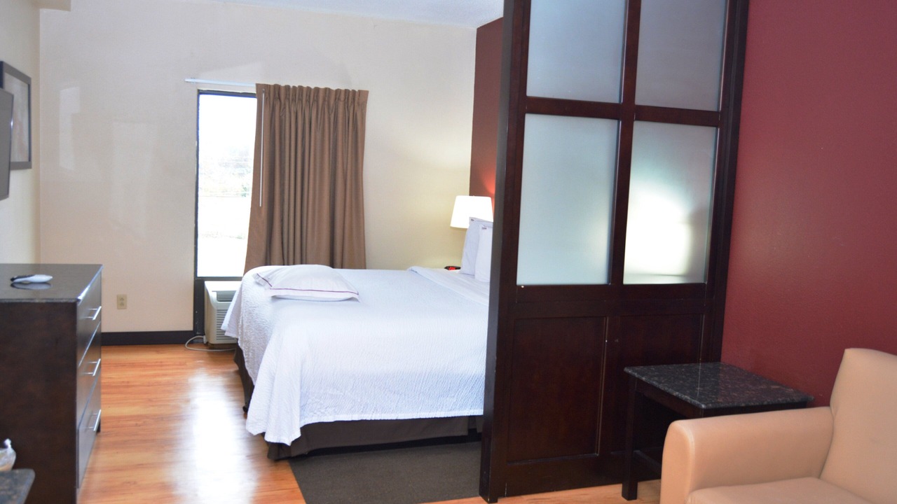 Photo of Bedroom in Downtown Chattanooga