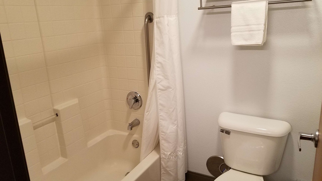 Photo of Bathroom in Sandy