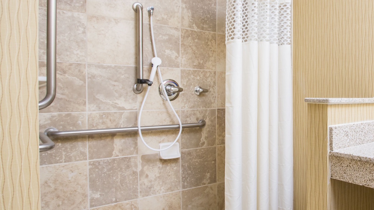 Photo of Bathroom in Shawnee
