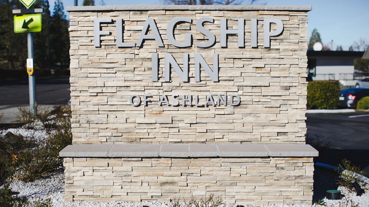 Photo of Outdoor in Ashland