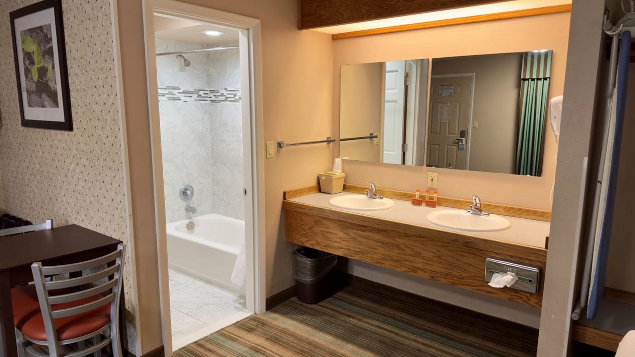 Photo of Bathroom in Ashland