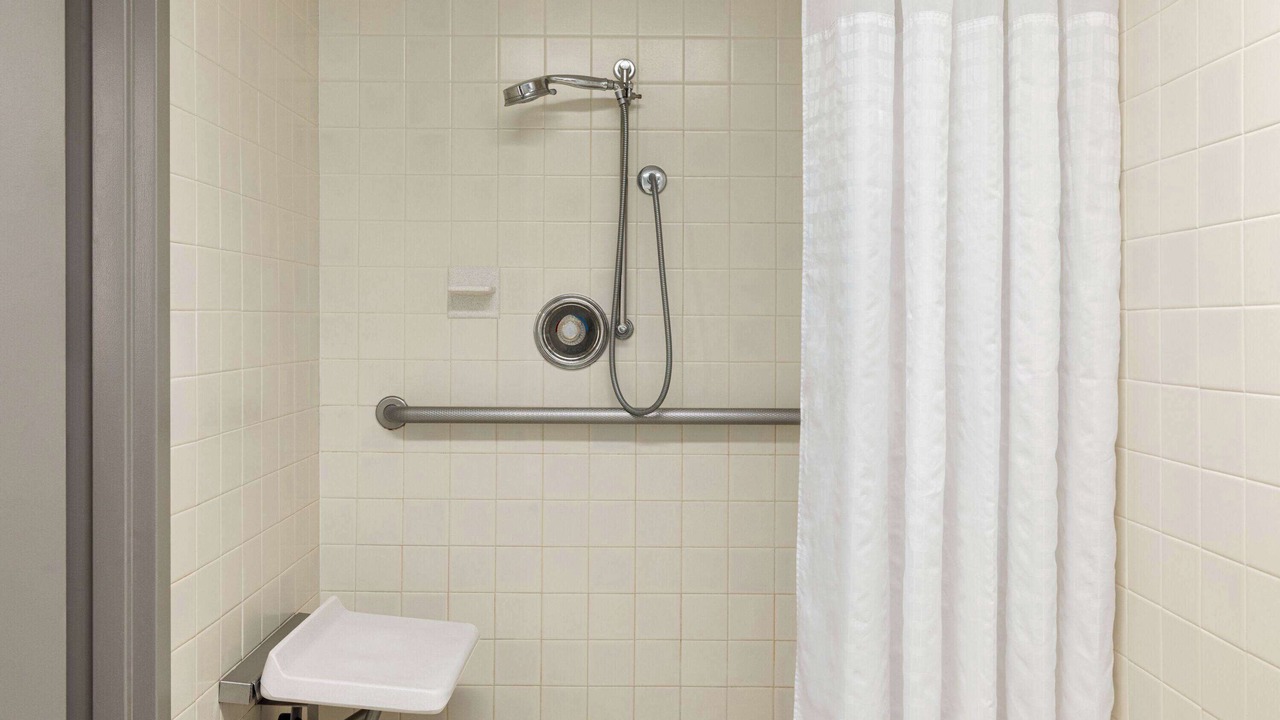 Photo of Bathroom in Grand Island