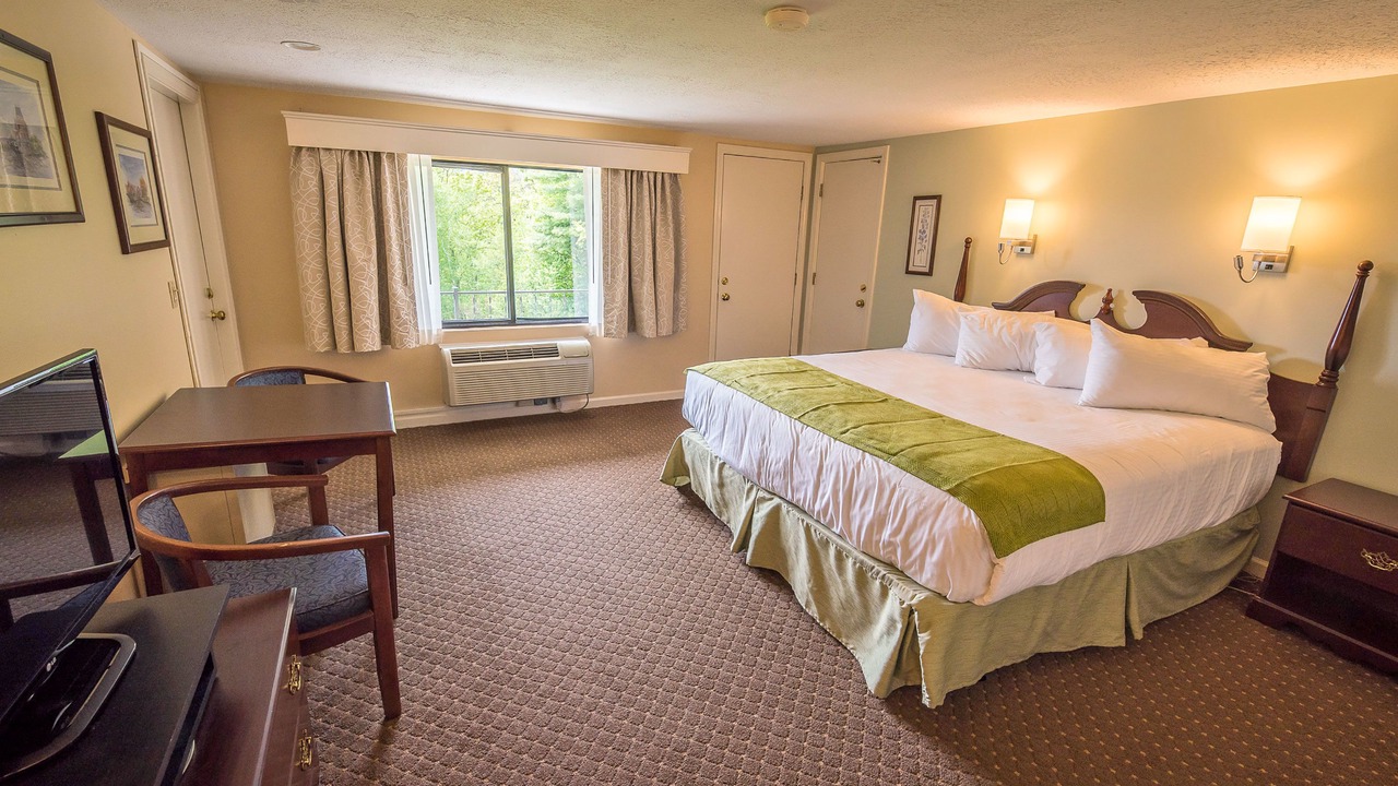 Photo of Bedroom in North Conway