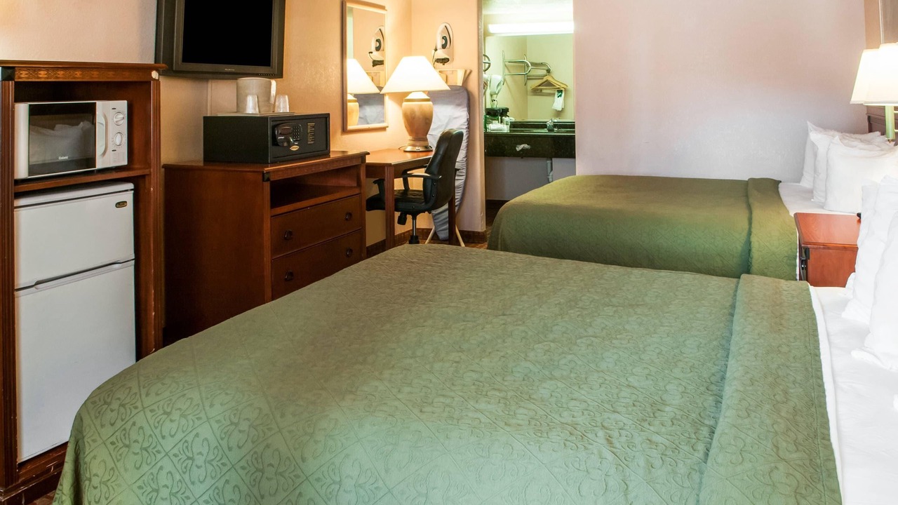 Photo of Bedroom in Mesilla Park
