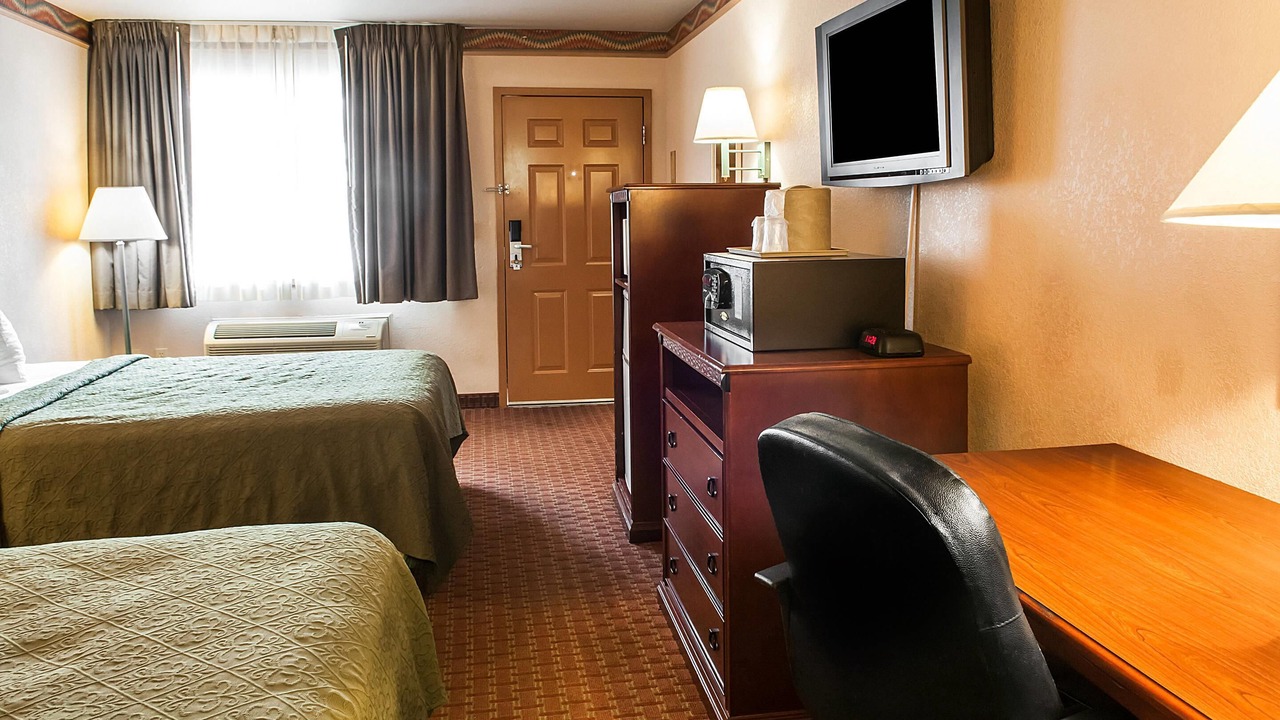Photo of Bedroom in Mesilla Park