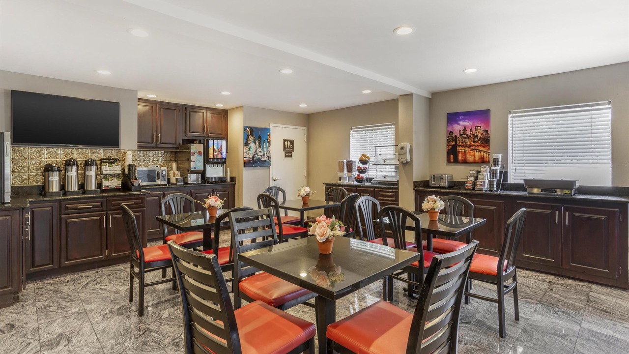 Photo of Others in Fort Lee