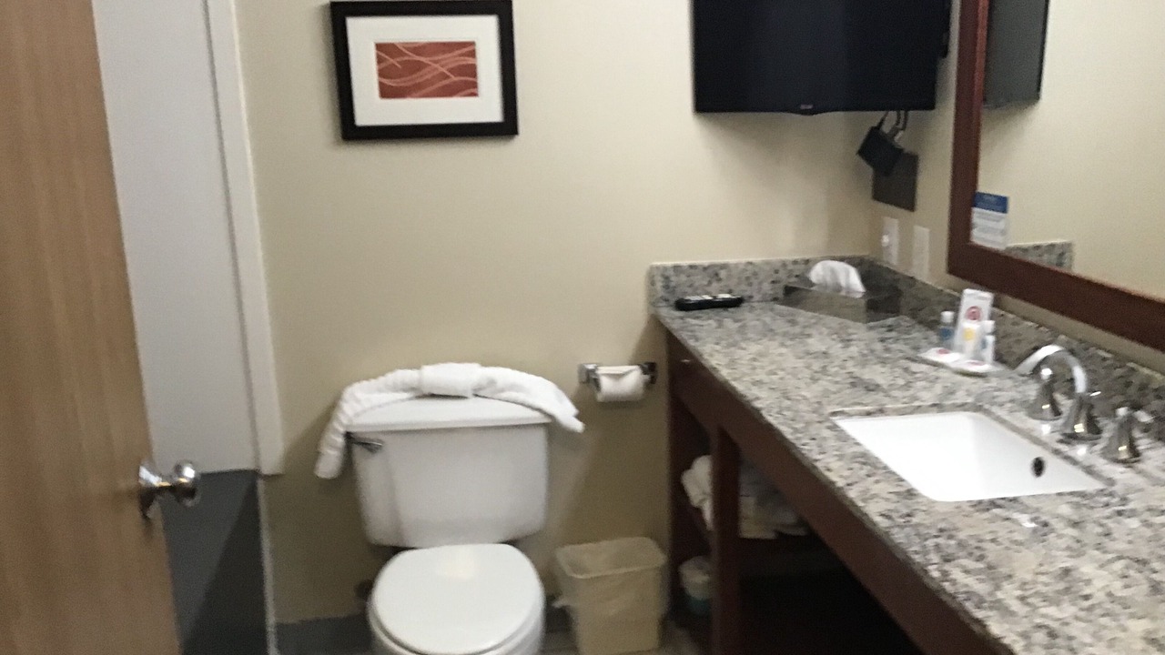 Photo of Bathroom in Ellensburg