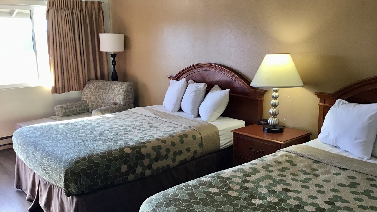 Photo of Others in Outlook