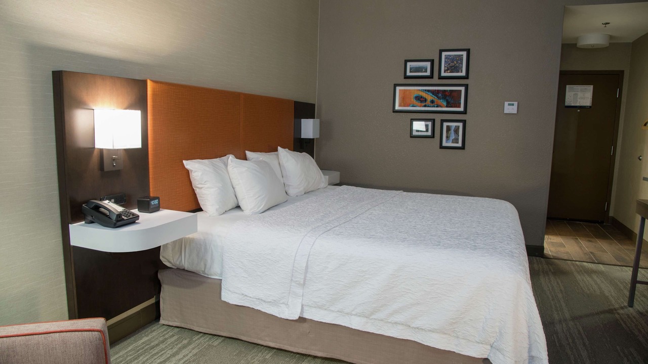 Photo of Bedroom in Summersville