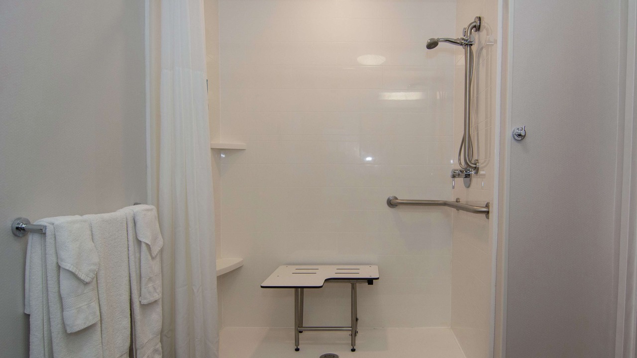 Photo of Bathroom in Summersville