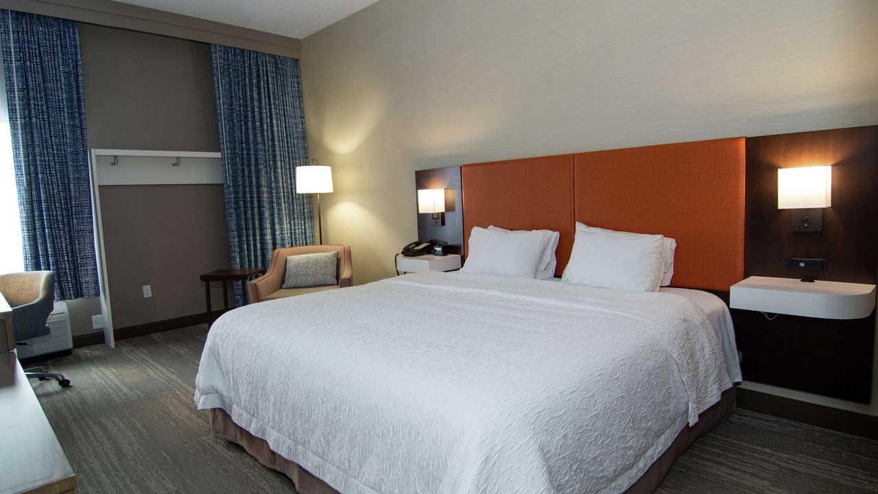 Photo of Bedroom in Summersville