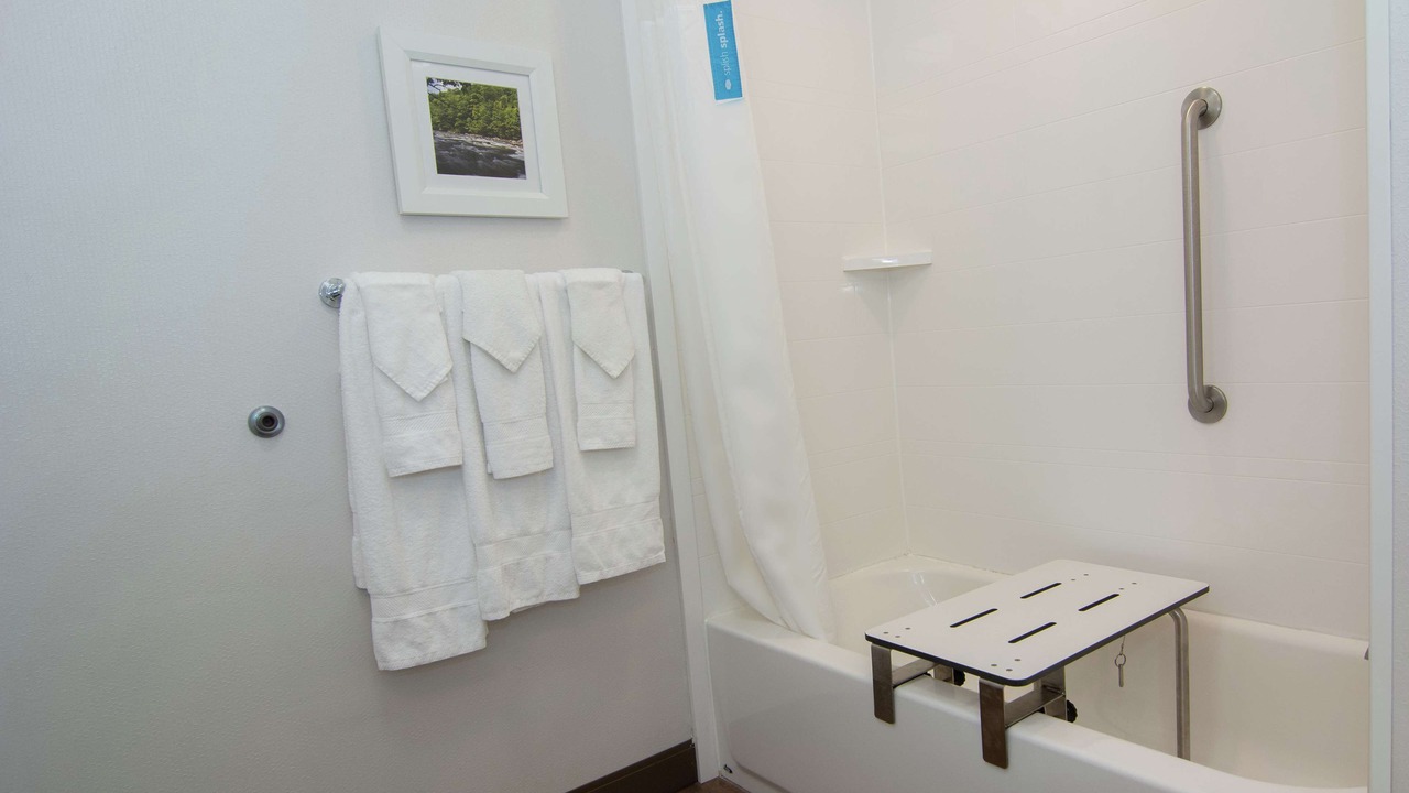Photo of Bathroom in Summersville