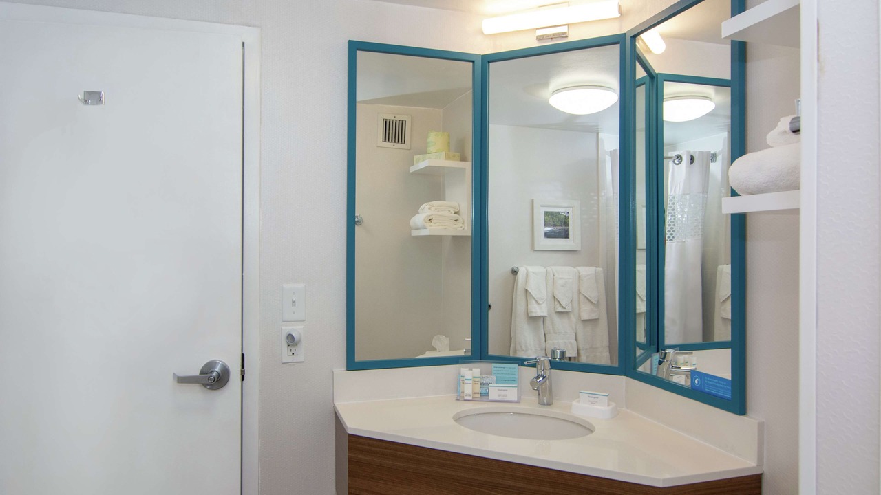 Photo of Bathroom in Summersville