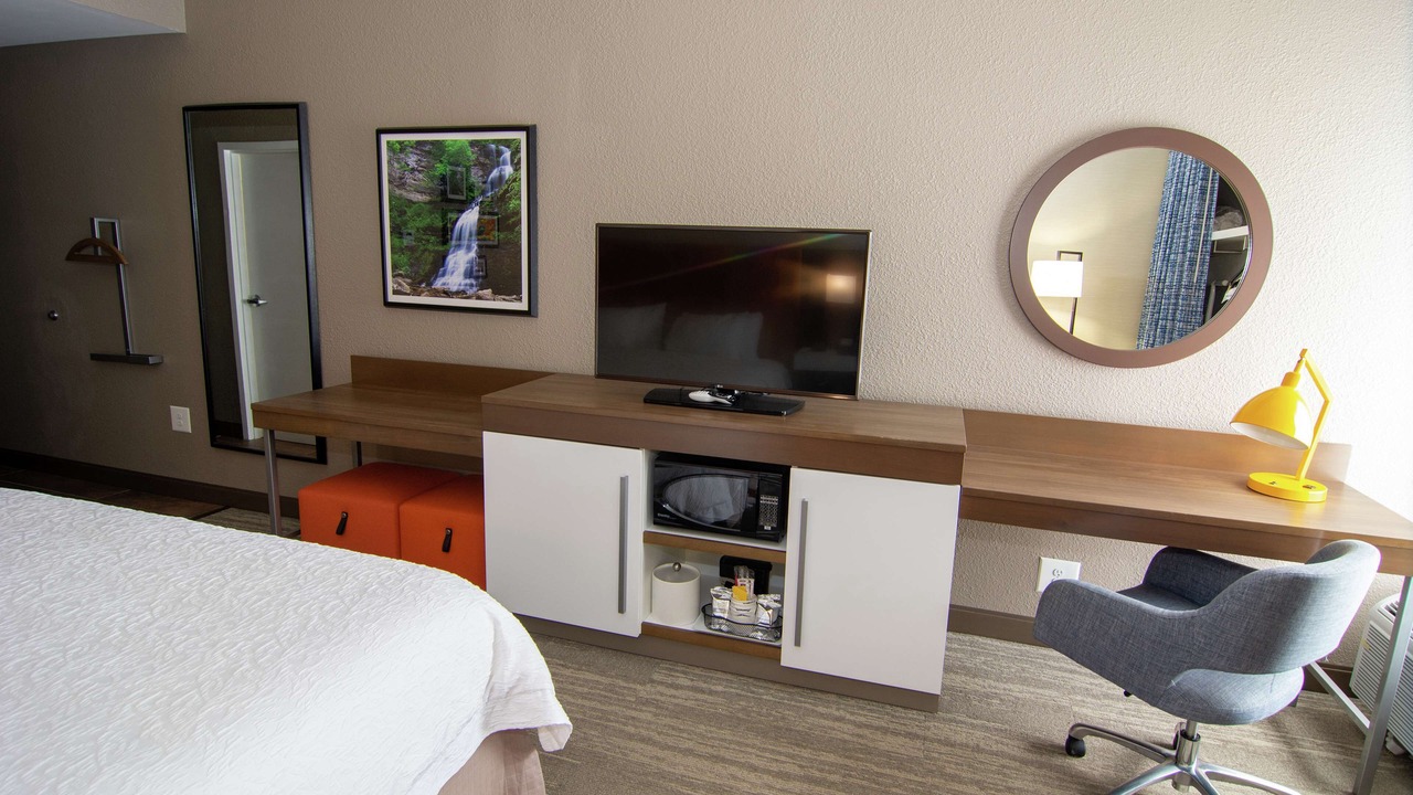 Photo of Bedroom in Summersville