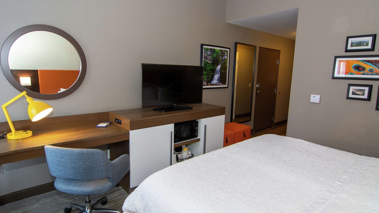 Photo of Bedroom in Summersville