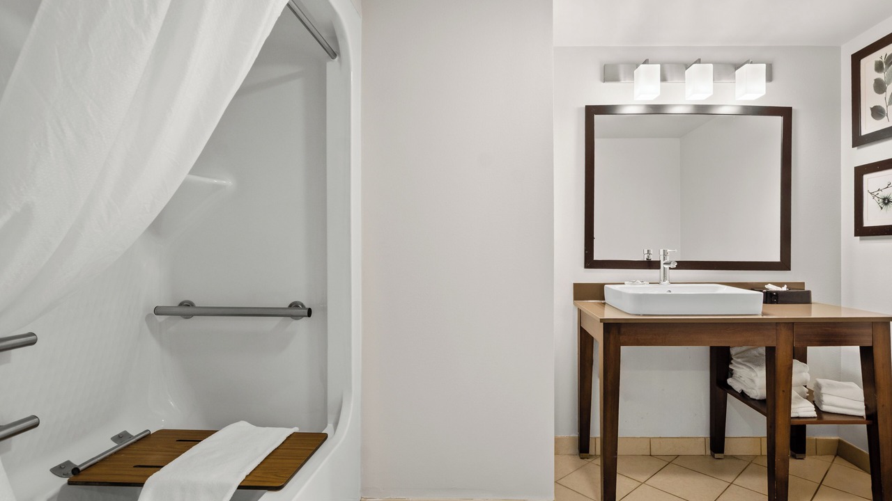 Photo of Bathroom in Hollins