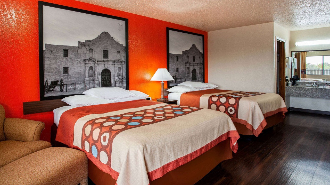 Photo of Bedroom in Giddings
