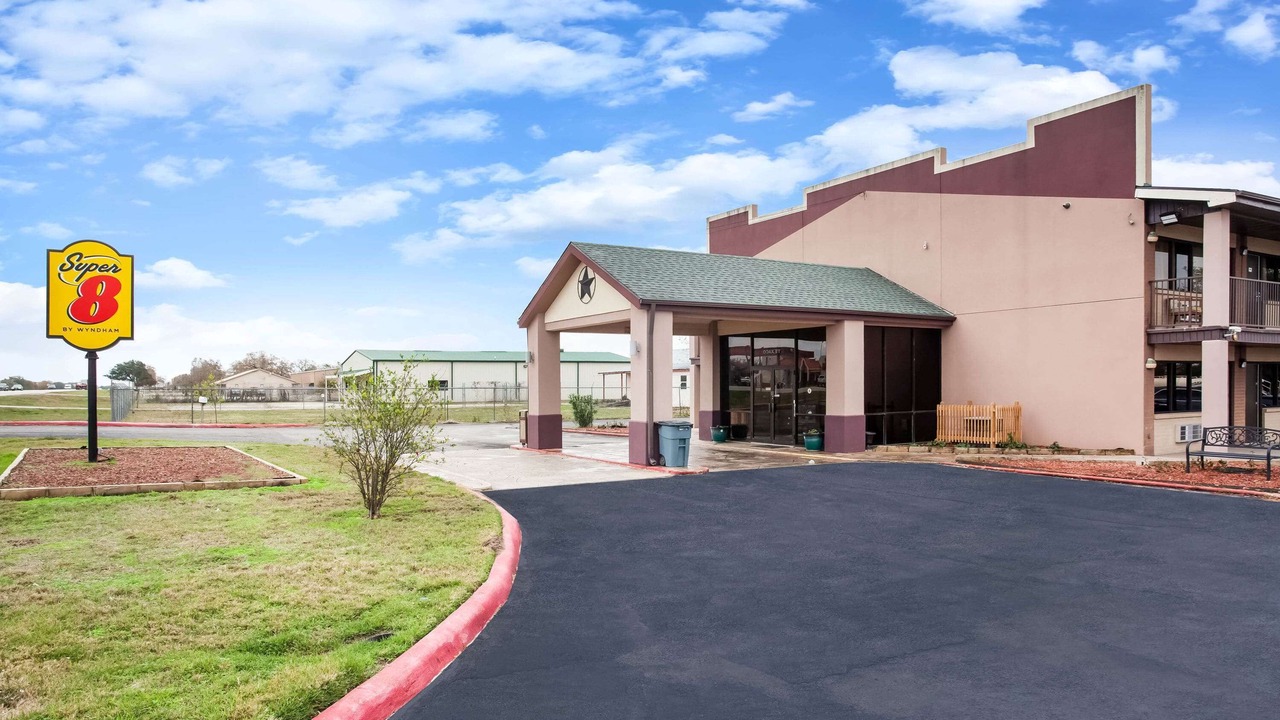 Photo of Outdoor in Giddings