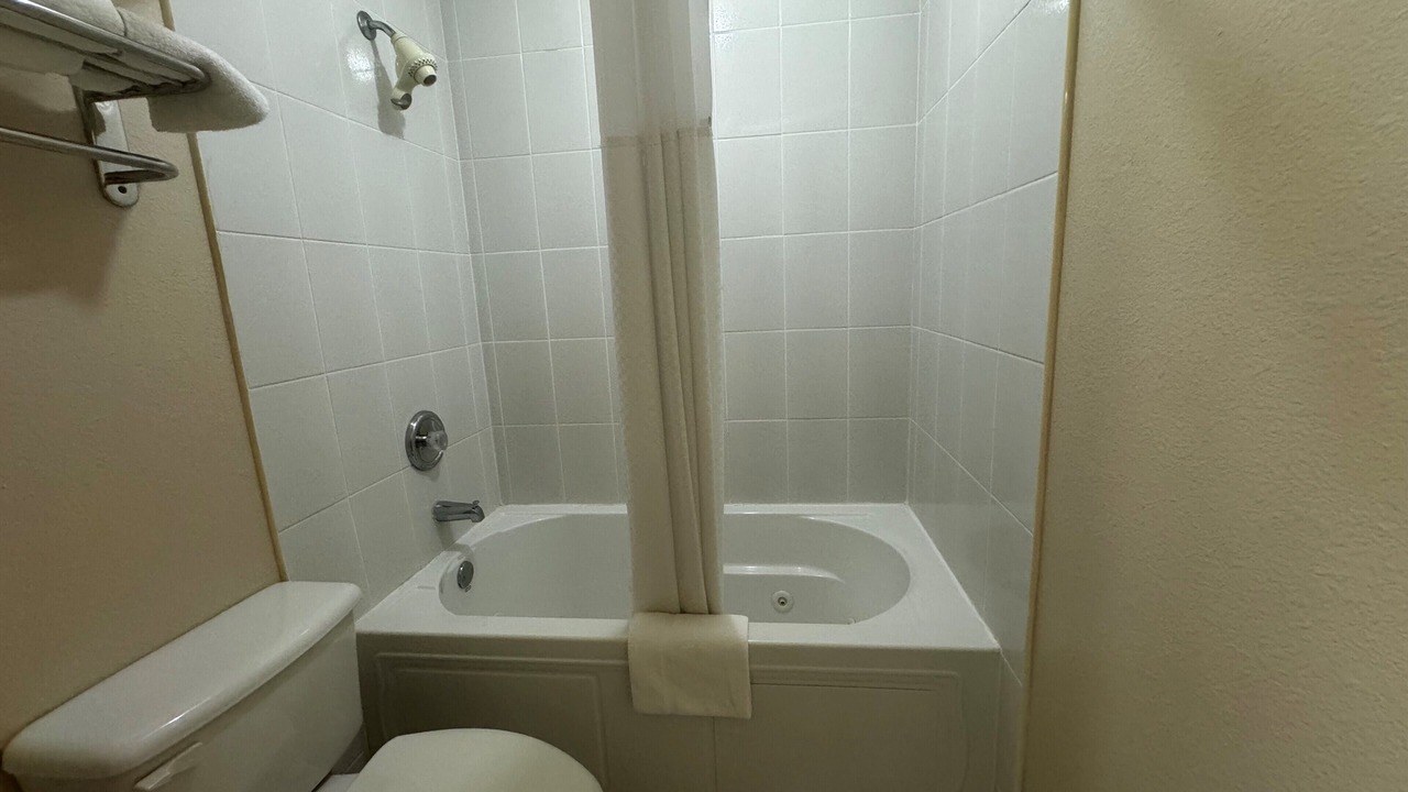 Photo of Bathroom in Giddings