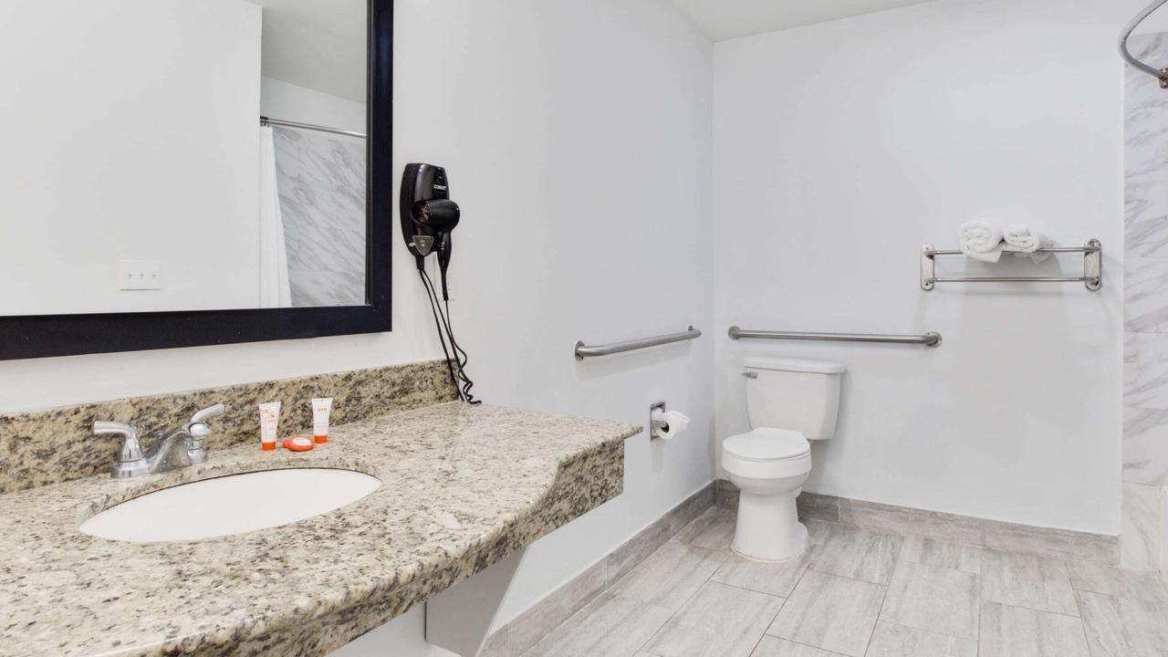 Photo of Bathroom in Ingleside
